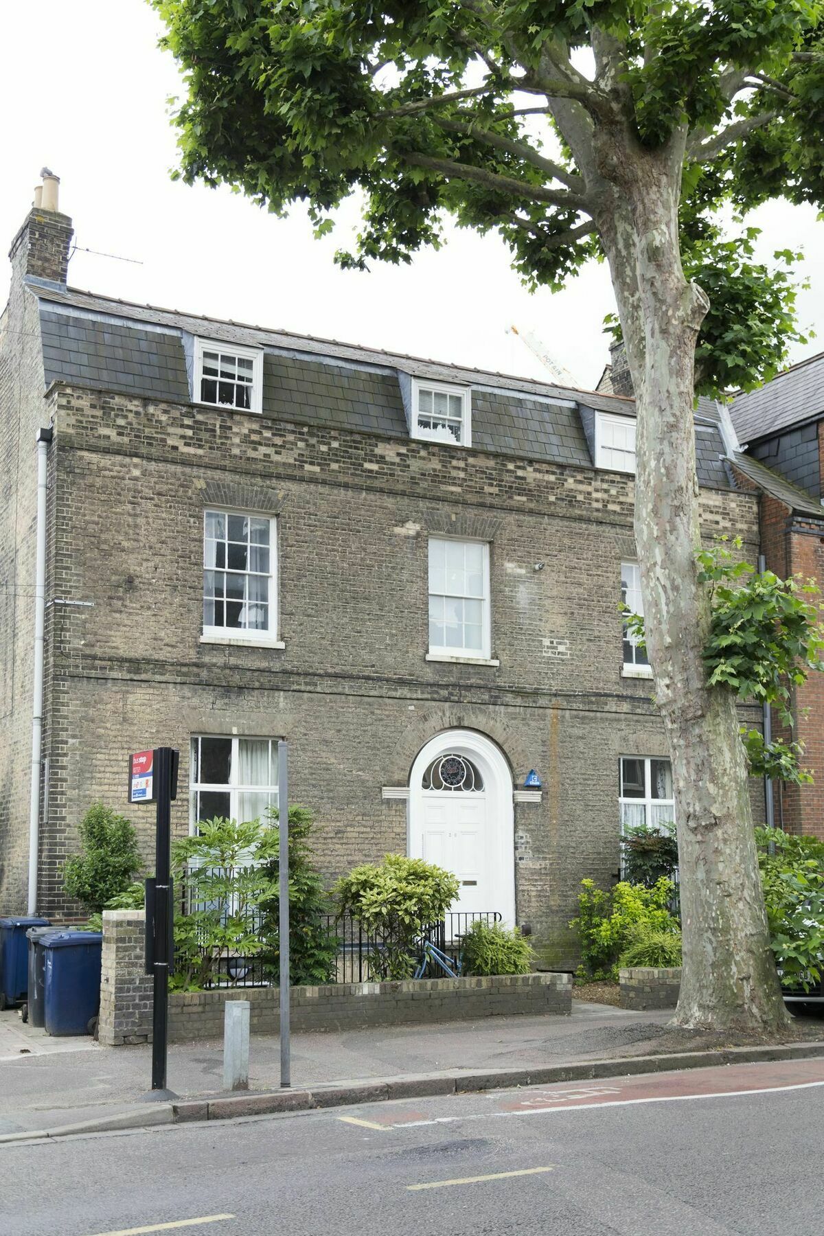Cambridge City Studios Bagian luar foto